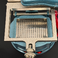 Dental Vacuum Forming Machine image 2